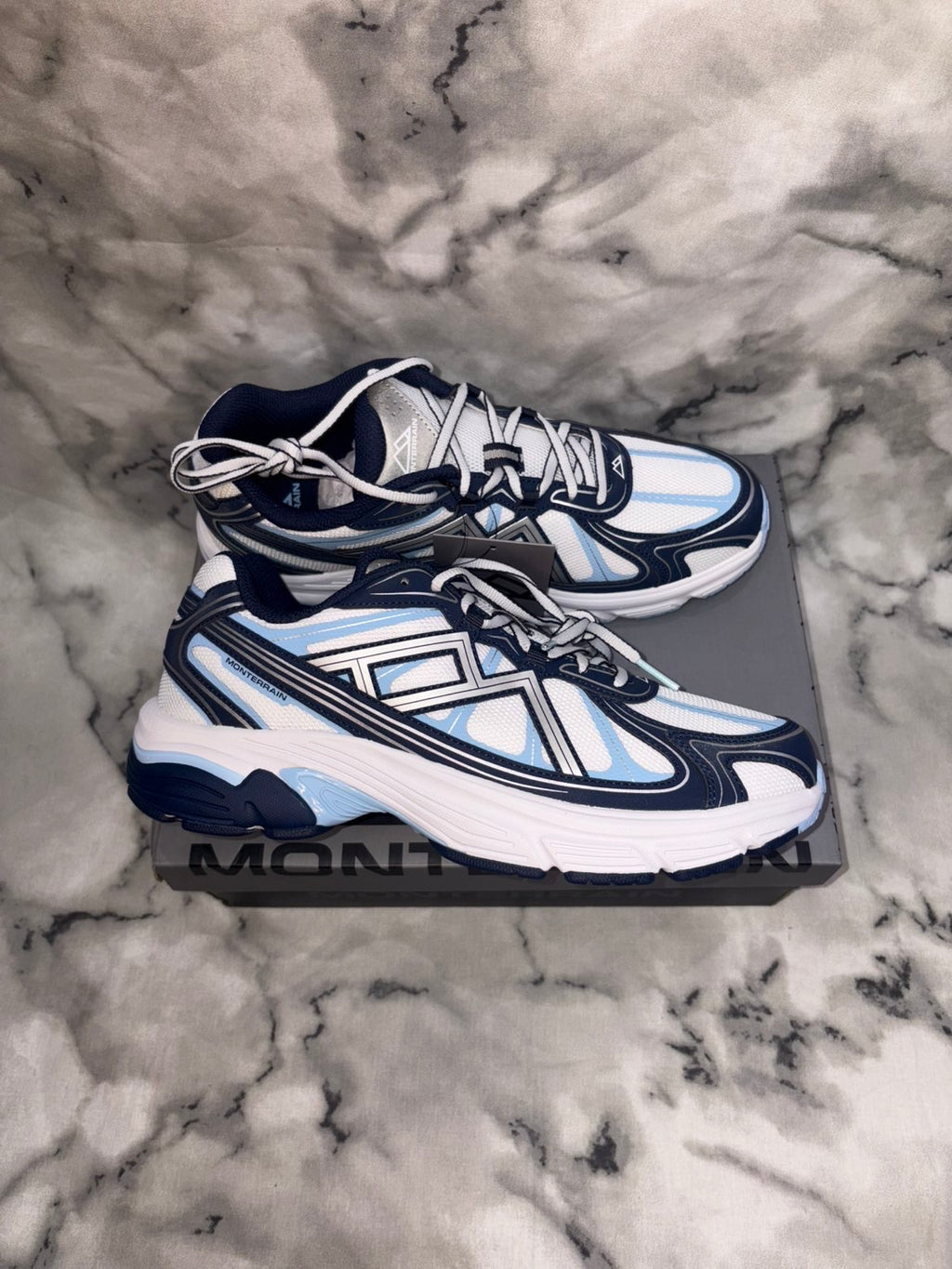 Monterrain Tempo ‘Dusk Blue’