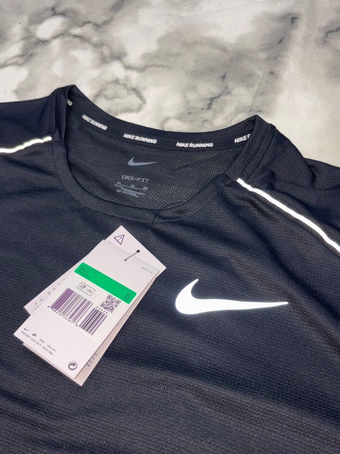 Nike Miler Tshirt ‘Black’