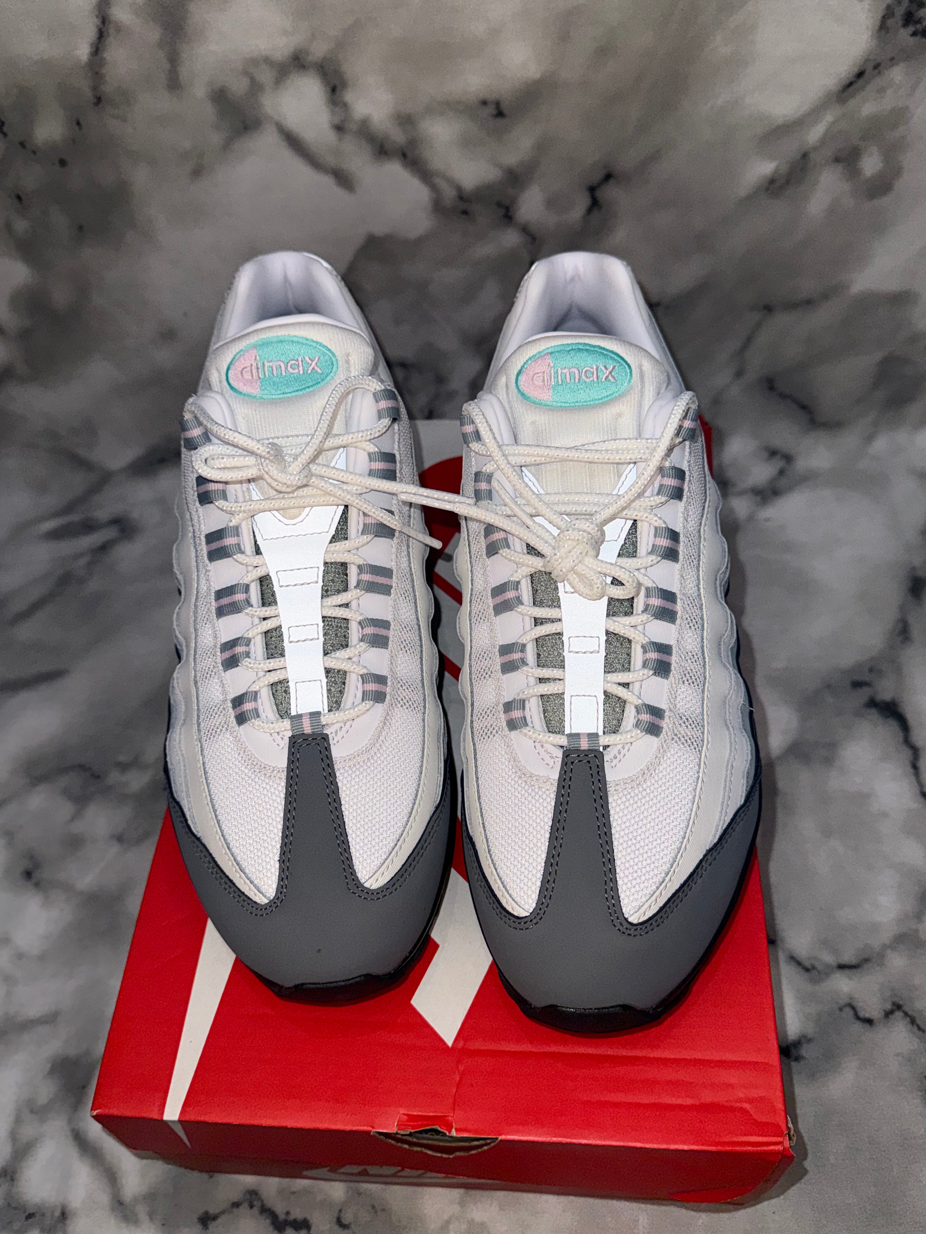 Nike Air Max 95 'Apple Pink'