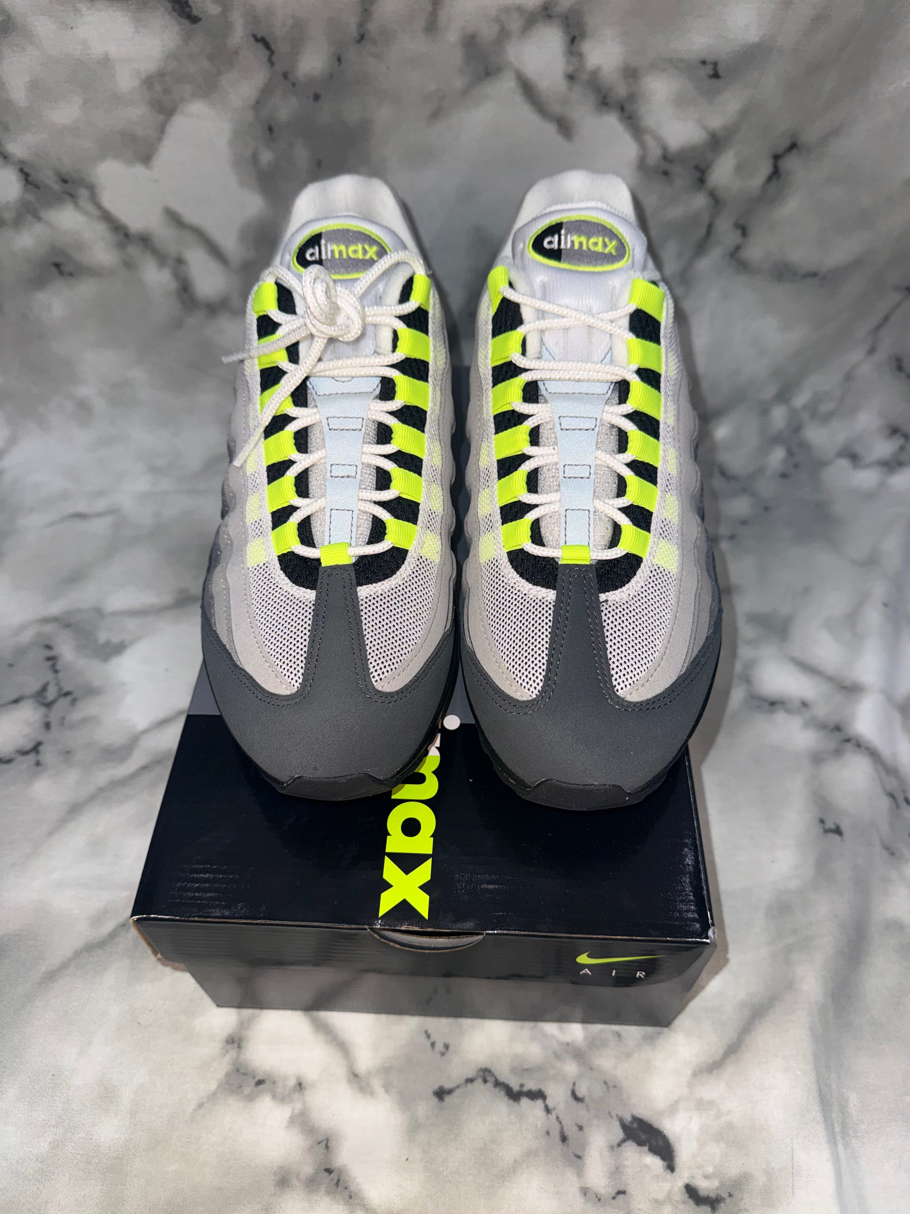 Nike Air Max 95 'Neon'