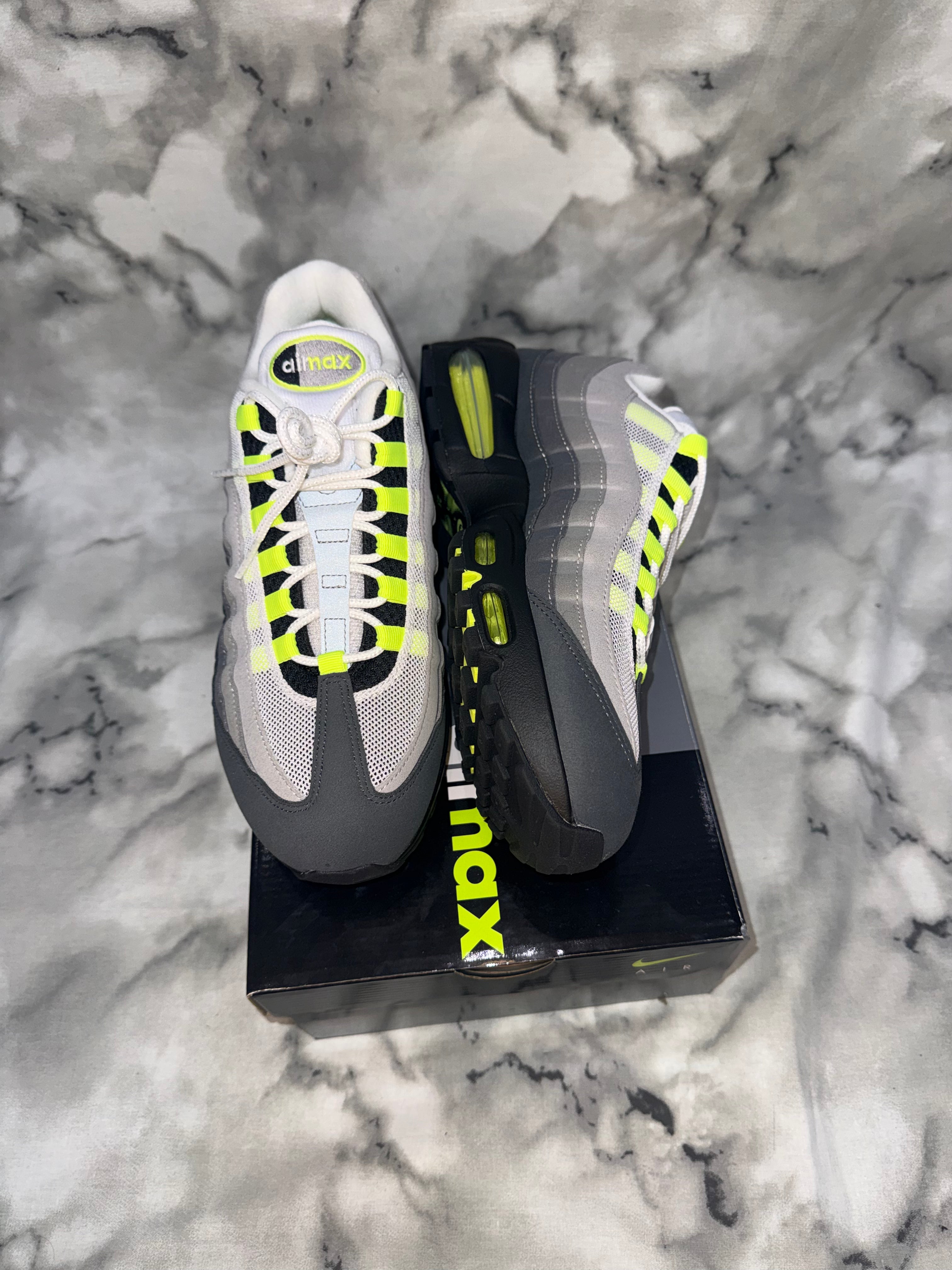 Nike Air Max 95 'Neon'